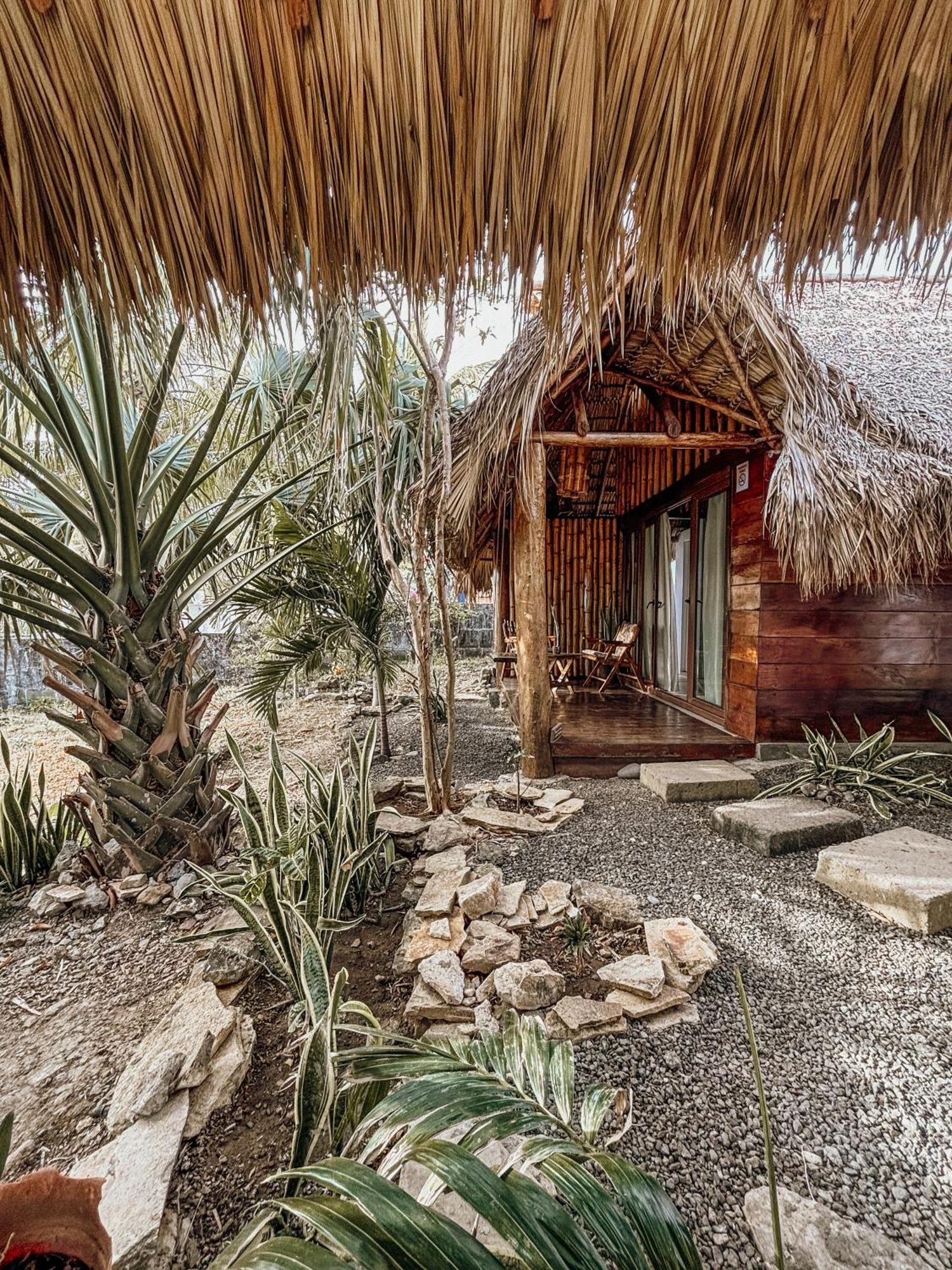 Nimbu Beachhouse Transito エクステリア 写真